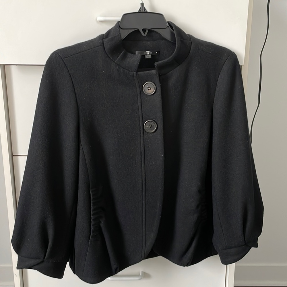 Teenflo wool little blazer coat in size 8 black. 100%wool. Made in Canada